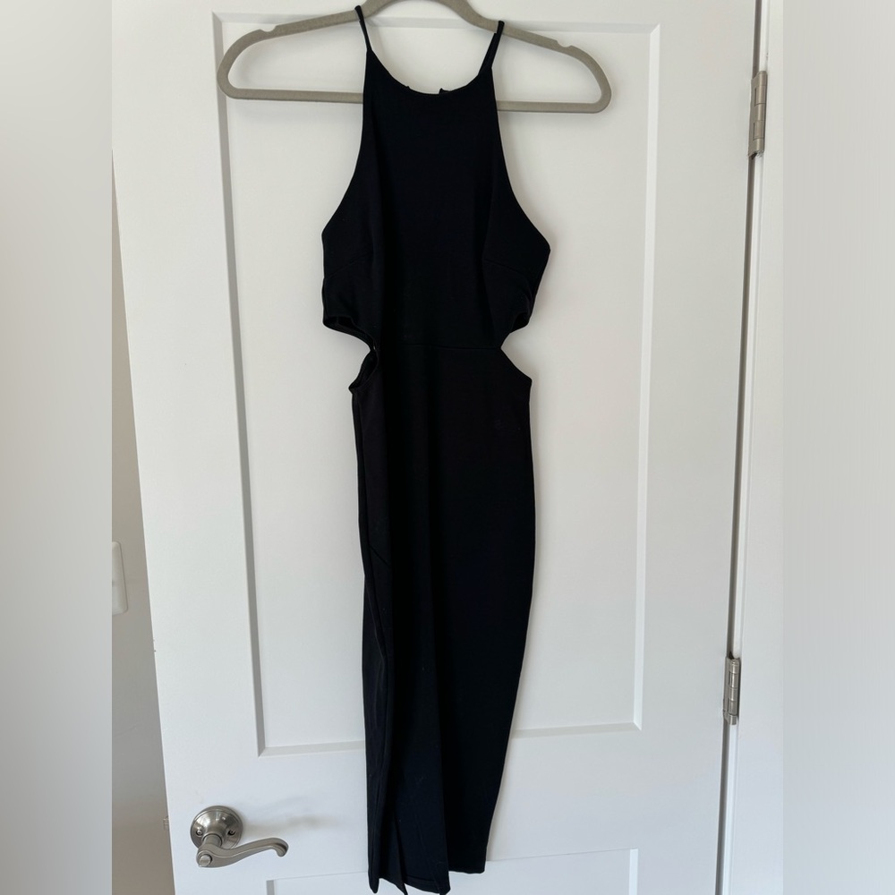 Soprano Black Midi Dress